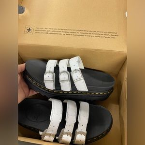 Dr. Martens Blaire slide